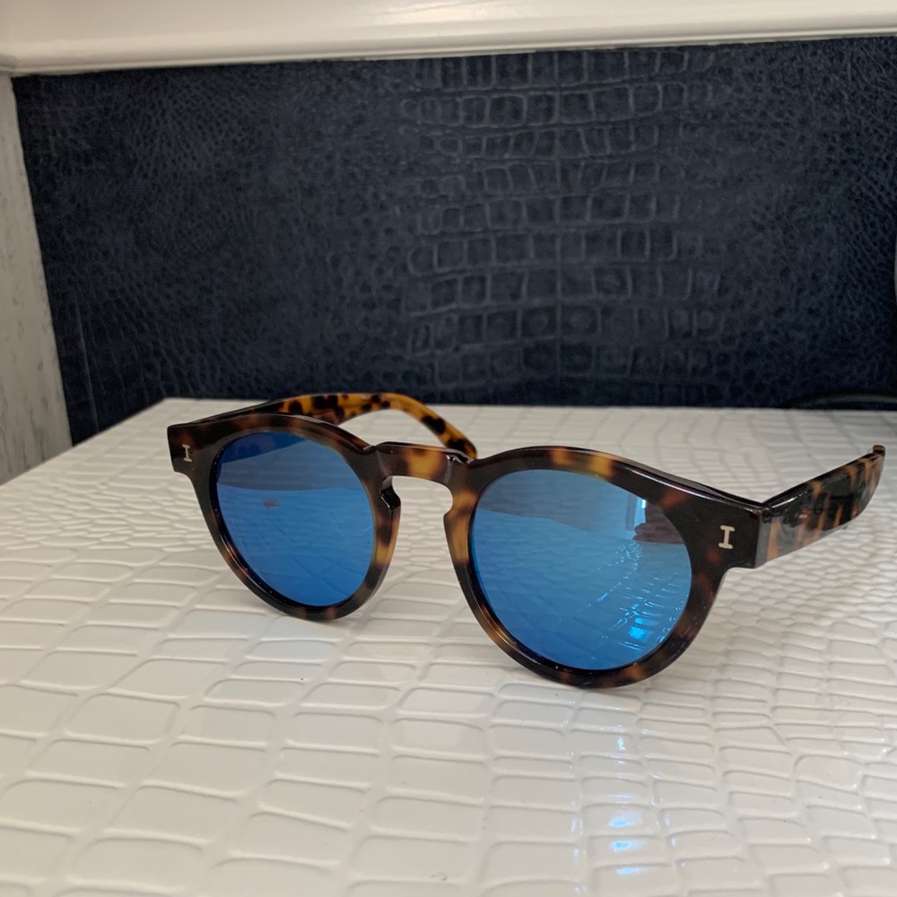 illesteva leonard sunglasses
